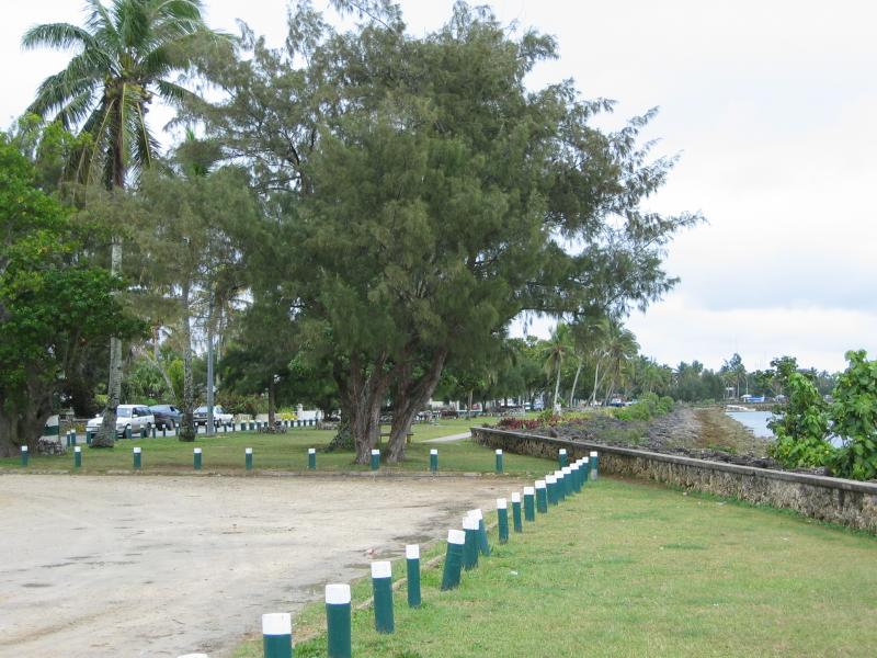 Looking back towards town from near the port
Click for photo quality image
Warning photo quality image size is 689K