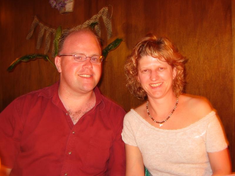 Enjoying our last evening, having dinner at the Heilala Lodge
Click for photo quality image
Warning photo quality image size is 799K